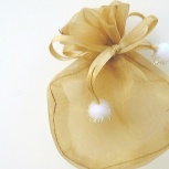 ボンボンポーチ：ゴールド